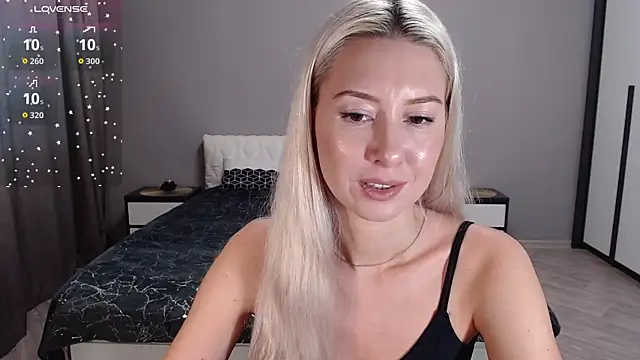 VictoriaTiger's cam snapshot