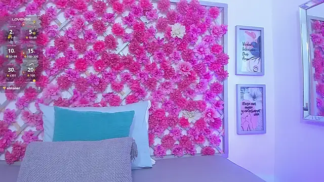 hannah_miller_1's cam snapshot