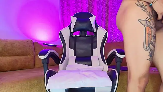 JacoboSwam's cam snapshot