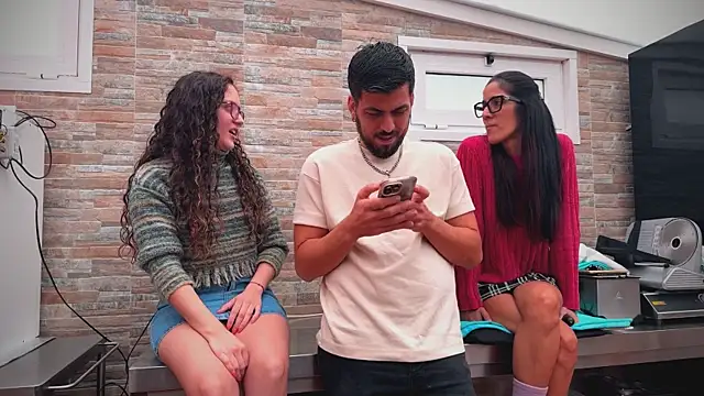 barfantasy's cam snapshot