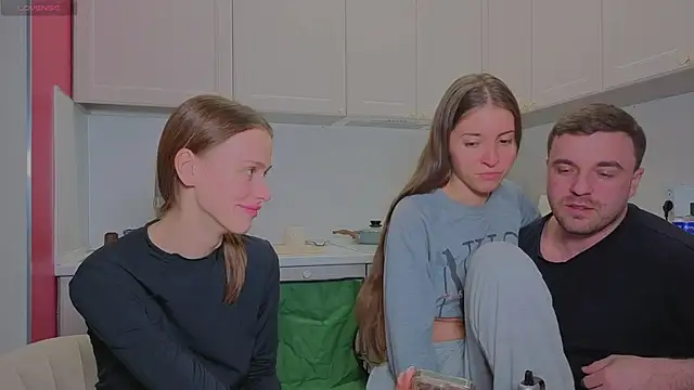 fcjuicy_pussy's cam snapshot