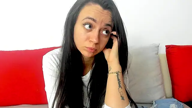 cute_angel95's cam snapshot