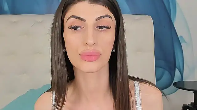 SkinnyDolly live sex cam