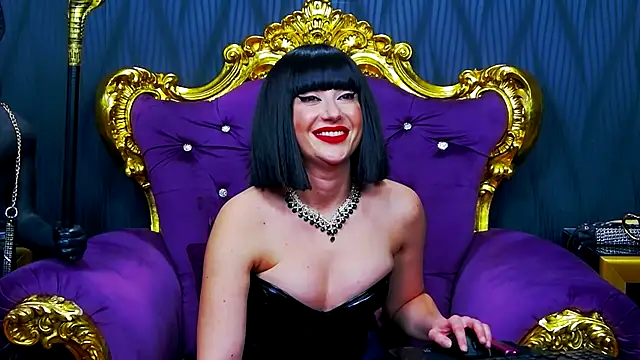 LaraMaeve's cam snapshot