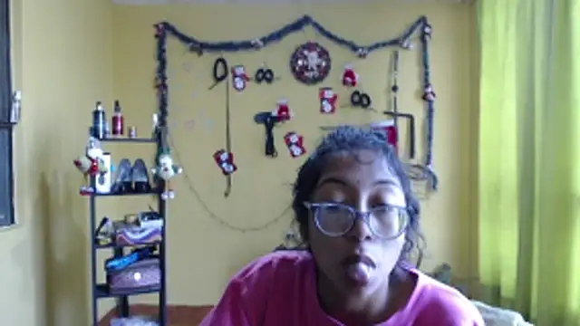 Violet_And_Smith's cam snapshot