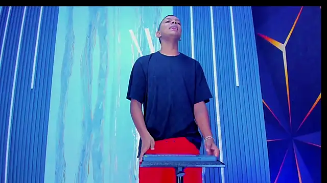 Play_boys_Hot2's cam snapshot