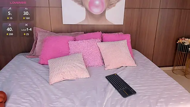 ImaniOkoye's cam snapshot