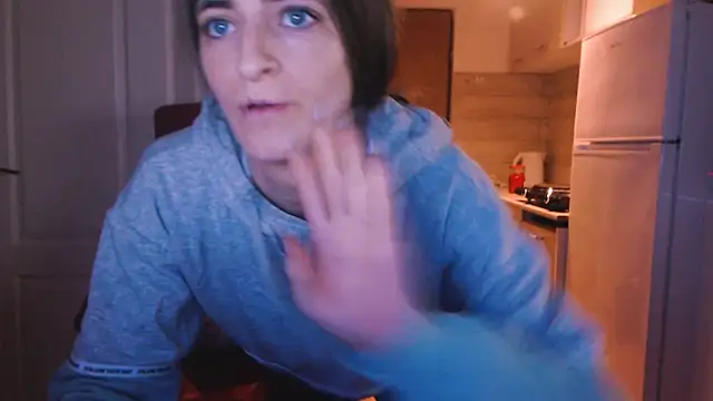 simyhvn's cam snapshot