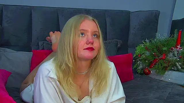 EmilyEvanse's cam snapshot