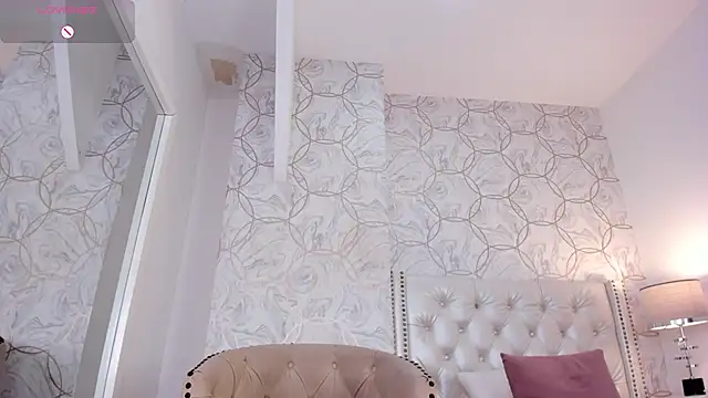 amara_rousse's cam snapshot