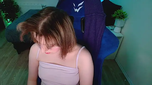 CranberryHot's cam snapshot