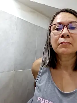 victoria_wayne's cam snapshot