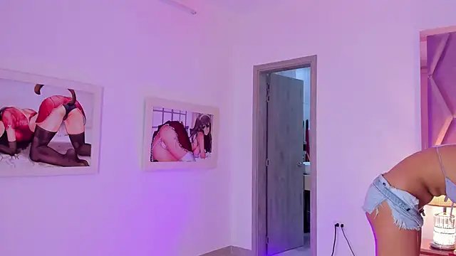 MaskedGirl_'s cam snapshot