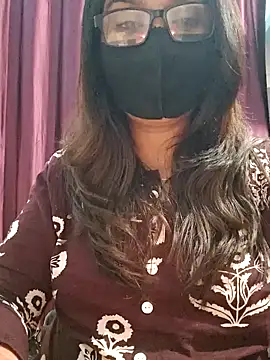 Aishwaryaa_69's cam snapshot