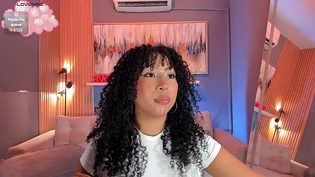 corinnah_'s cam snapshot