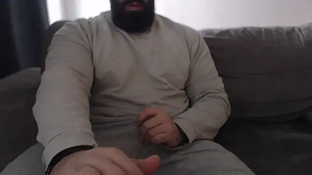 hugemachohandsome live sex cam