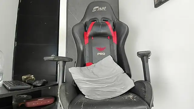 sergiio_mesa27's cam snapshot