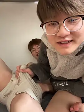 KK-cuteboy's web cam