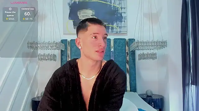 HunterHeat_'s cam snapshot