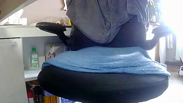 suedel65's cam snapshot