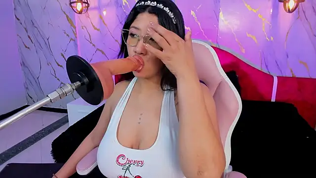 estrella_bigboobs14's cam snapshot