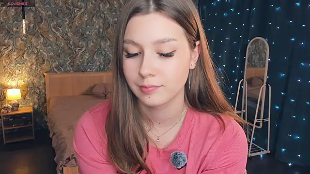 MondoNeko's cam snapshot