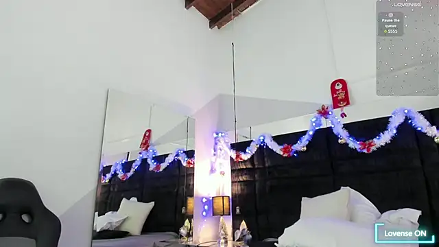 EvamilfXXX's cam snapshot