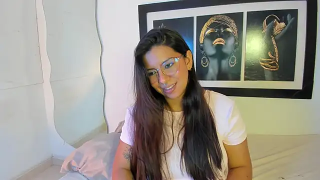 emilyy_cooperr's cam snapshot