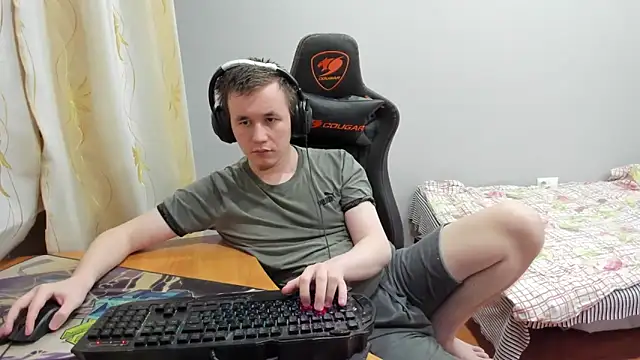 iliaskrislove live sex cam