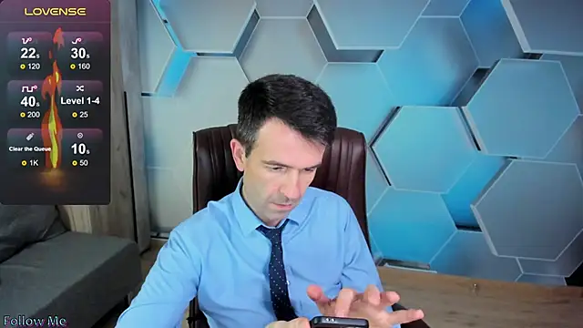 SteveTiger live sex cam