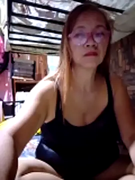 SexyHottMom live sex cam