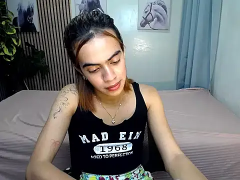 hottie_trixie live sex cam