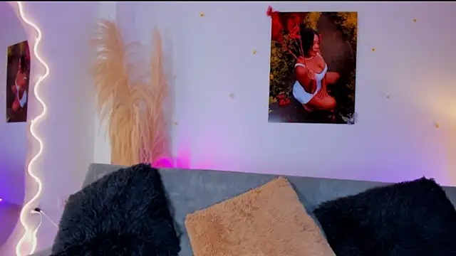 chantall_smith's cam snapshot