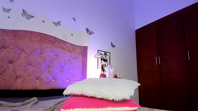 DesireSweet's cam snapshot