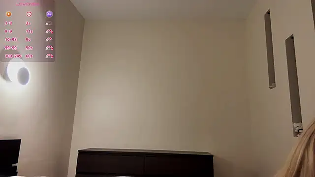 DestinyTurner live sex cam