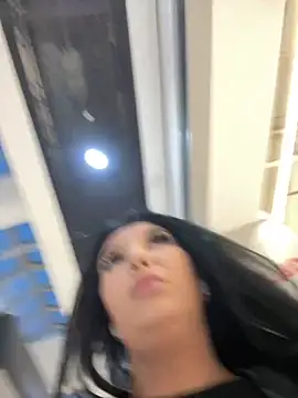 Tisha_Busty live sex cam