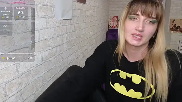 Nika_Kitten's cam snapshot