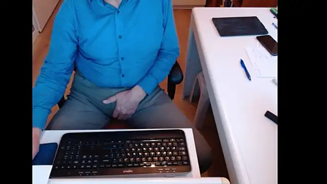 dutchpornking live sex cam