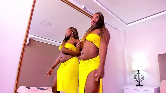 SerenaWinslow's cam snapshot