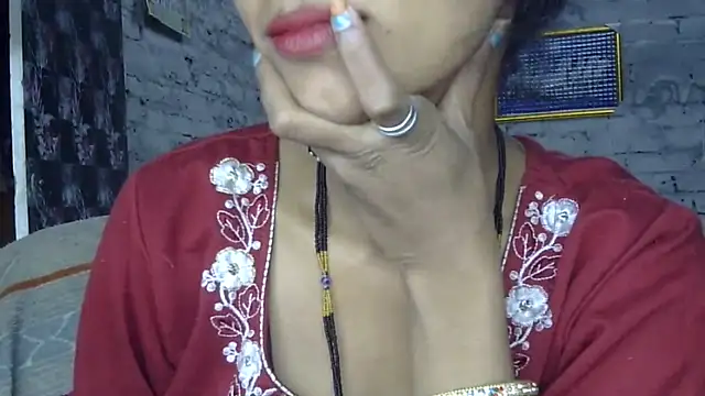 Sexy_Heena69's cam snapshot