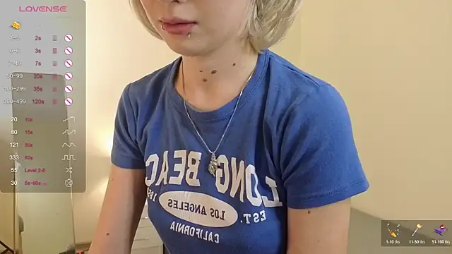 ember_graws's cam snapshot