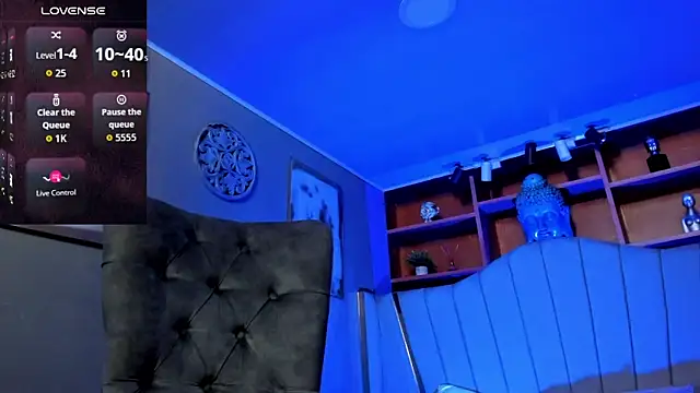 Lucy_Williiams's cam snapshot