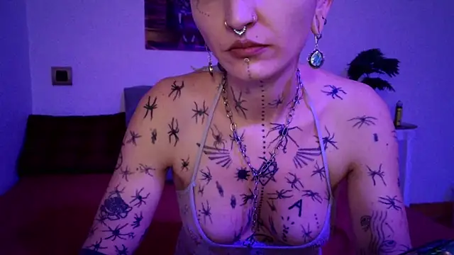 ValeryCrowley's cam snapshot