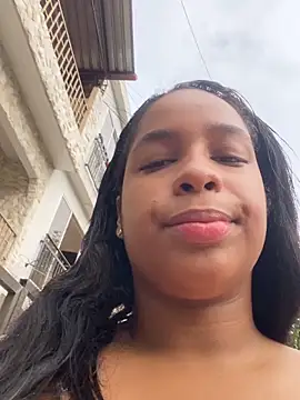 NataliaaMiller_'s cam snapshot