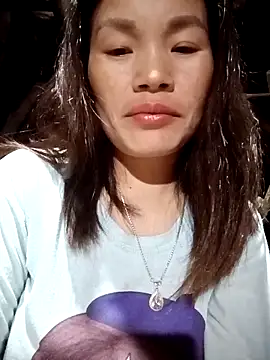 nangmo's cam snapshot