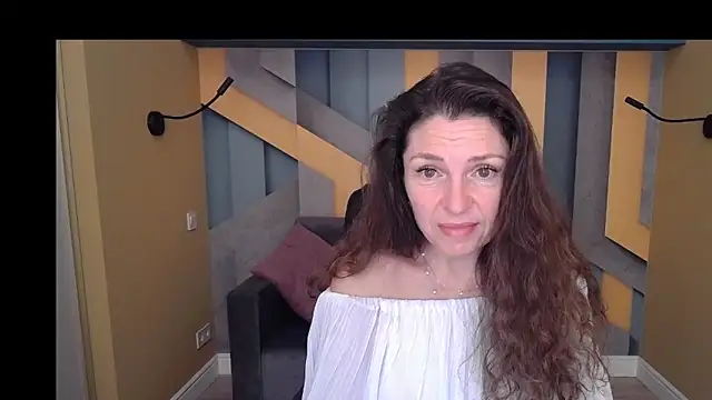 EllaLong's cam snapshot