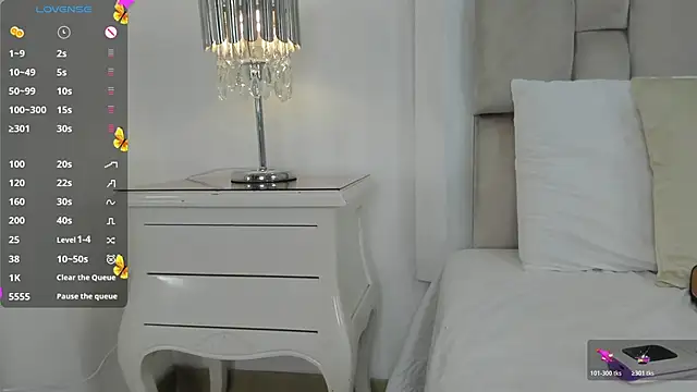 frehia_dimou's cam snapshot