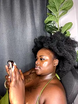 Honeycoco0211's cam snapshot