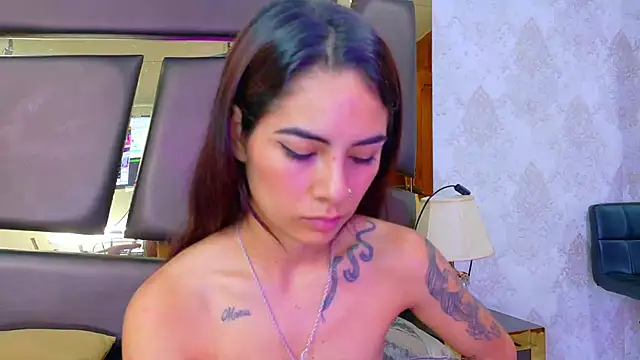 NicoleEsposito's cam snapshot