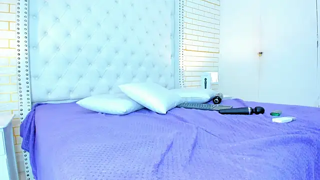 kylie_wilsson's cam snapshot